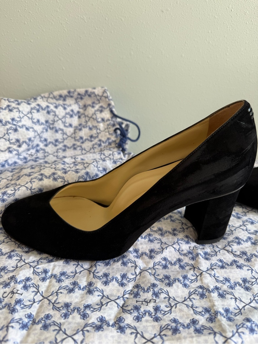 Sarah Flint Black Suede Perfect Round Toe Pump 70 - Picture 7 of 7